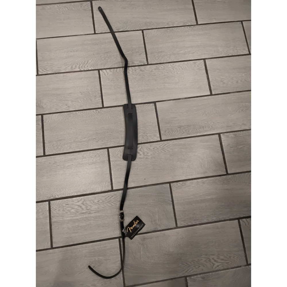 Fender Deluxe Vintage Strap‎ Black Leather Adjustable Guitar Bass Strap